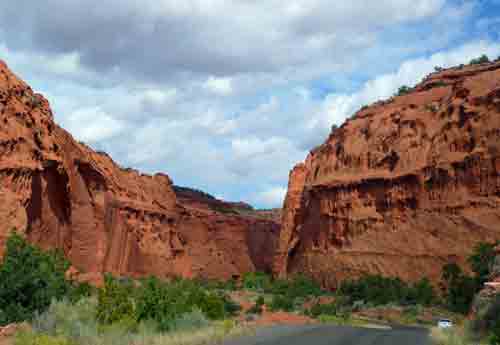 Entering Long Canyon