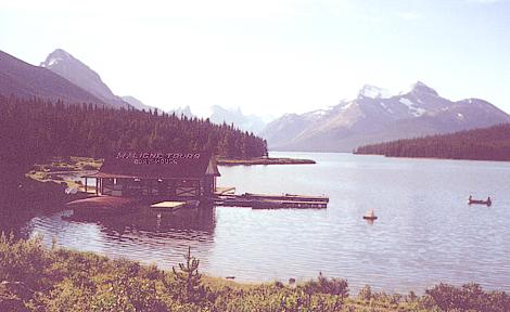 Maligne Lake