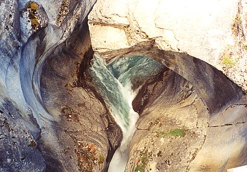 Mistaya Canyon